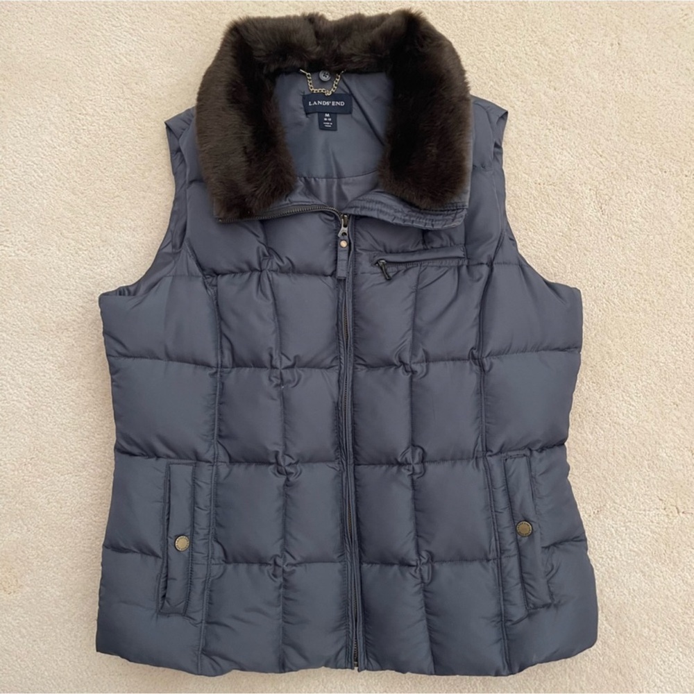 Lands' End Vest With Removable Faux Fur Trim Pockets Down & Feathers Size Medium